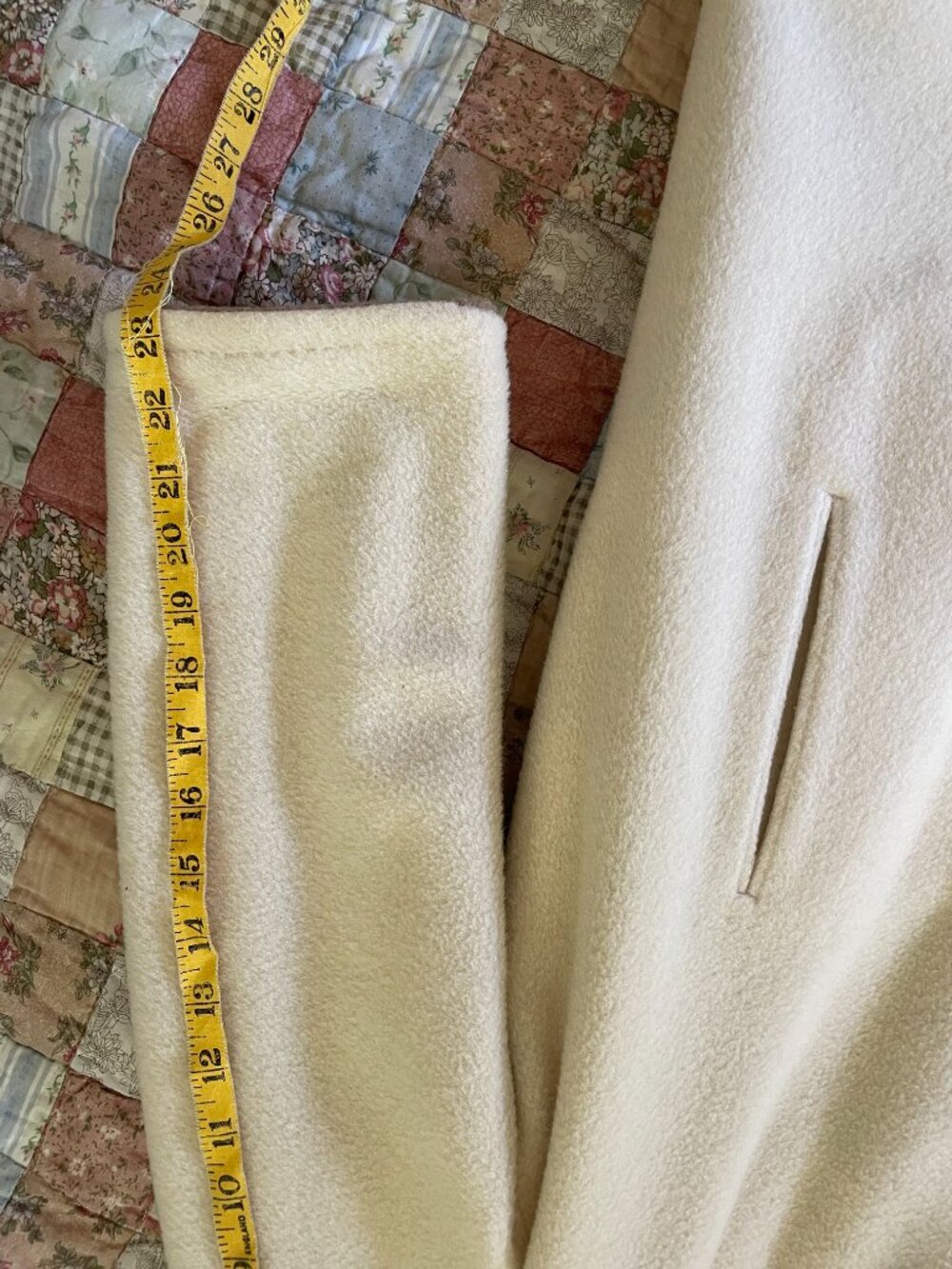 Long wool coat - Picture 8 of 9